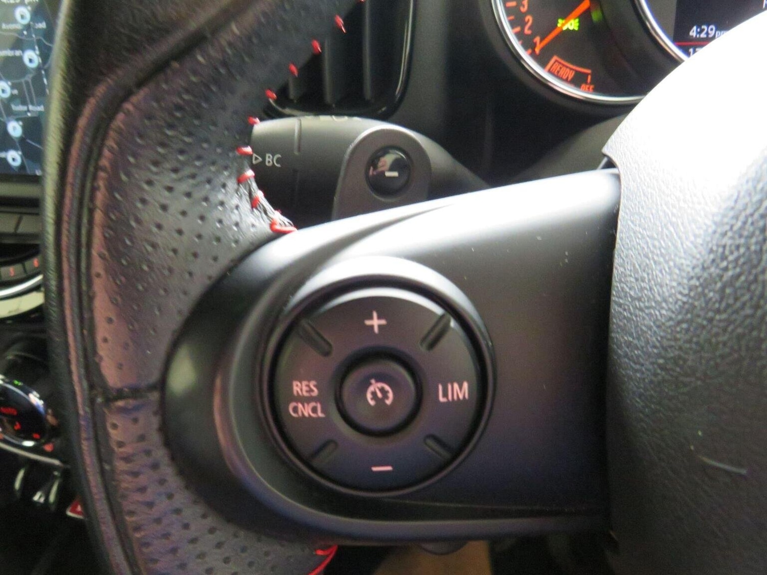 Vehicle 29