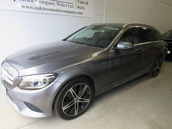 Used Mercedes-Benz C-Class 2019 for sale - 75399535: Photo 32