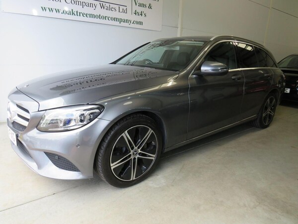 Used Mercedes-Benz C-Class 2019 for sale - 75399535: Photo 33
