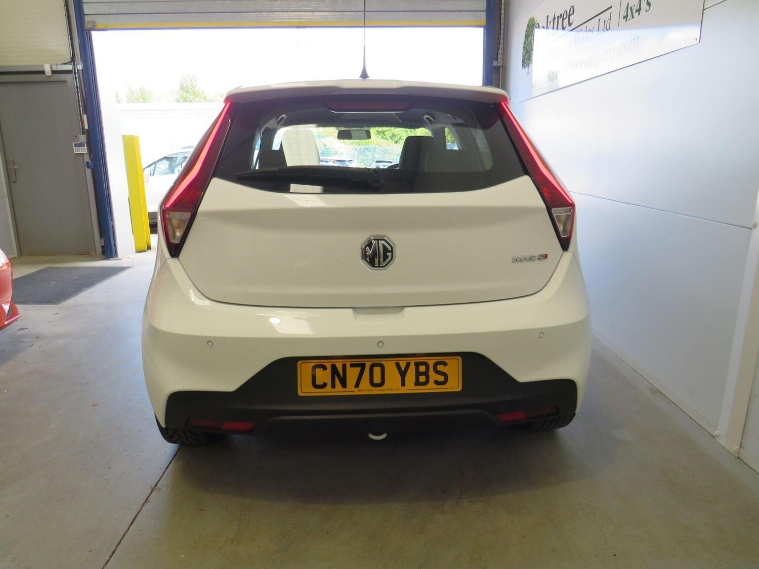 Vehicle 5