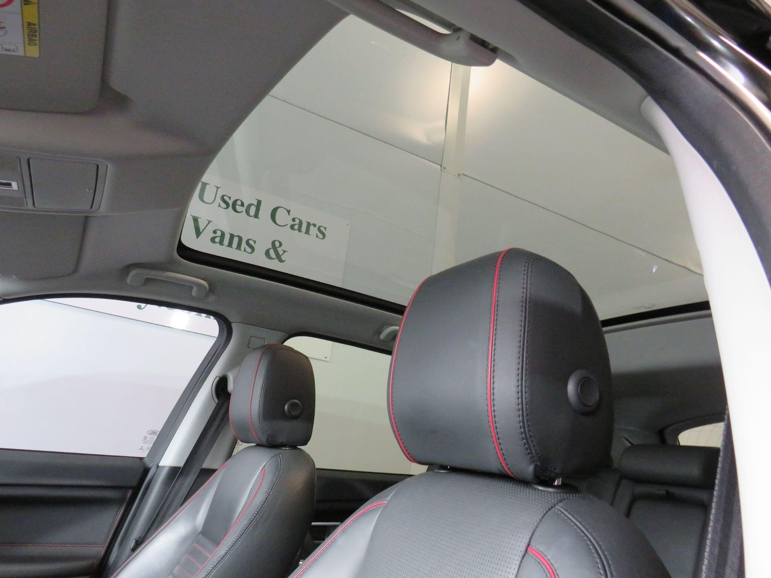 Used Land Rover Discovery Sport 2017 for sale - 76656259: Photo 10