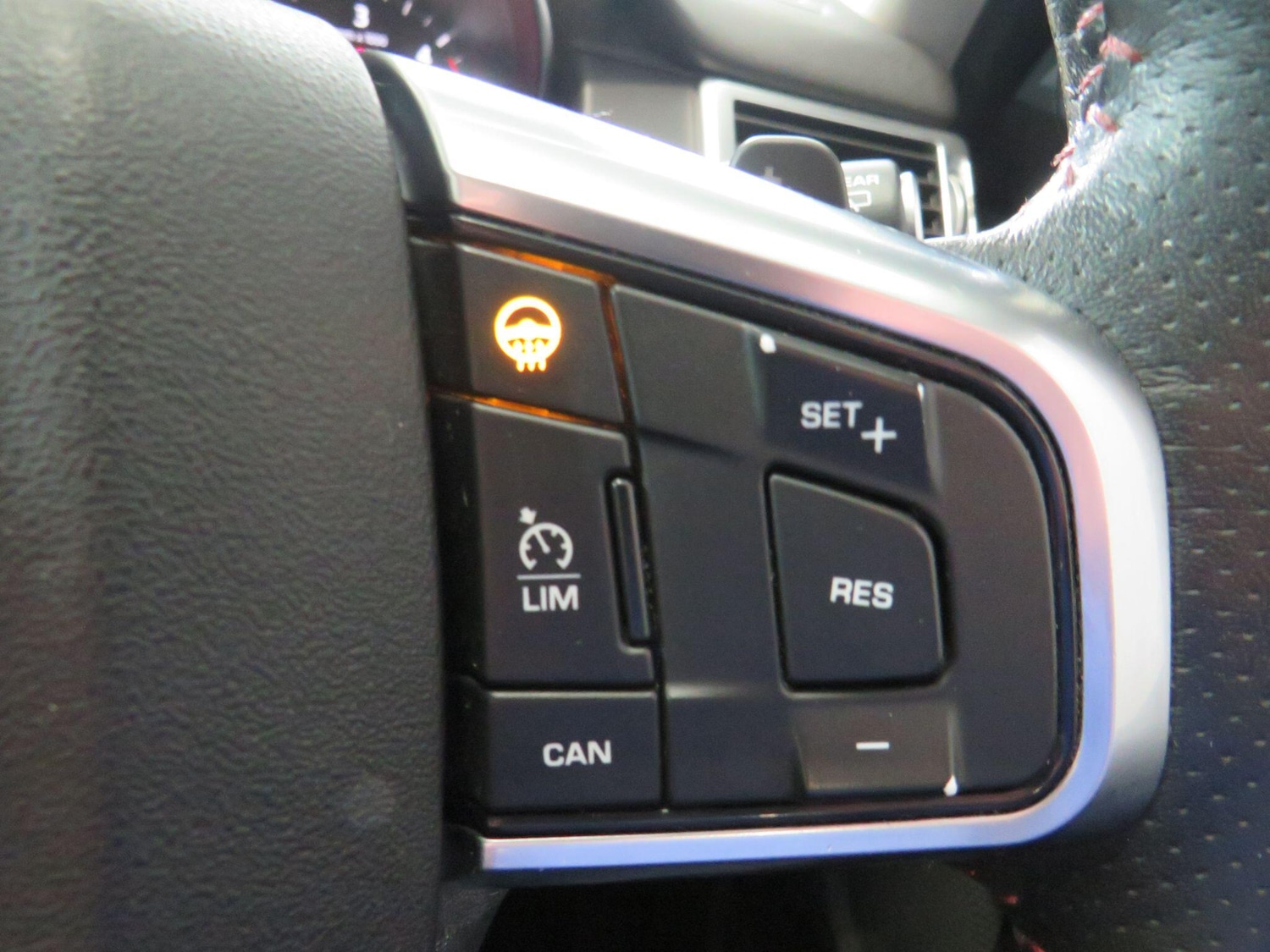 Used Land Rover Discovery Sport 2017 for sale - 76656259: Photo 33