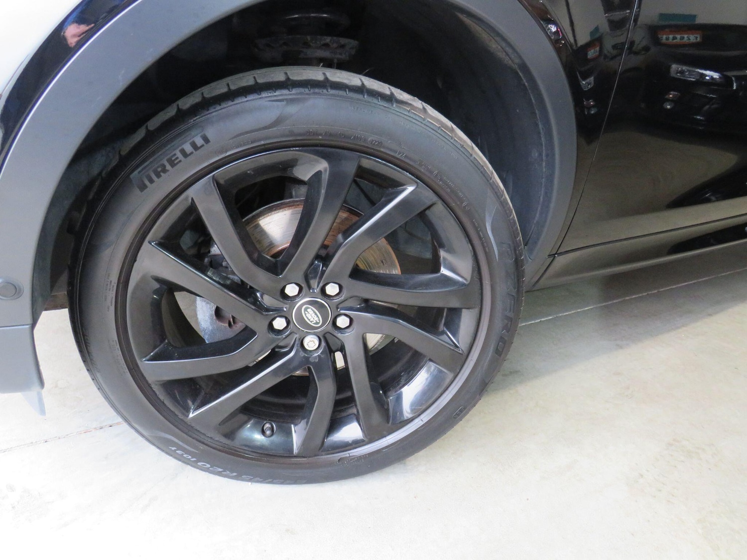 Used Land Rover Discovery Sport 2017 for sale - 76656259: Photo 8