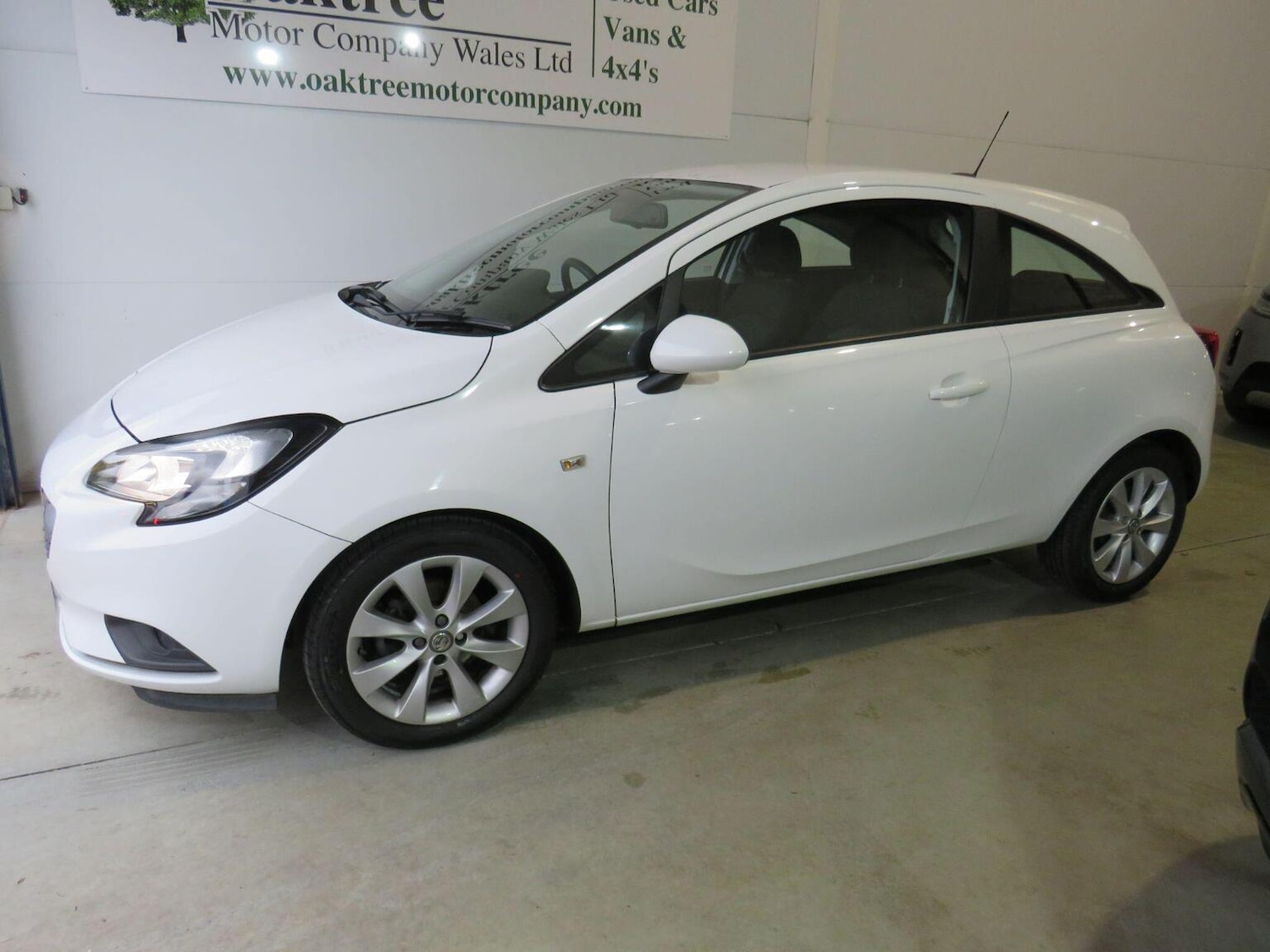 Used Vauxhall Corsa 2017 for sale - 77409545: Photo 25