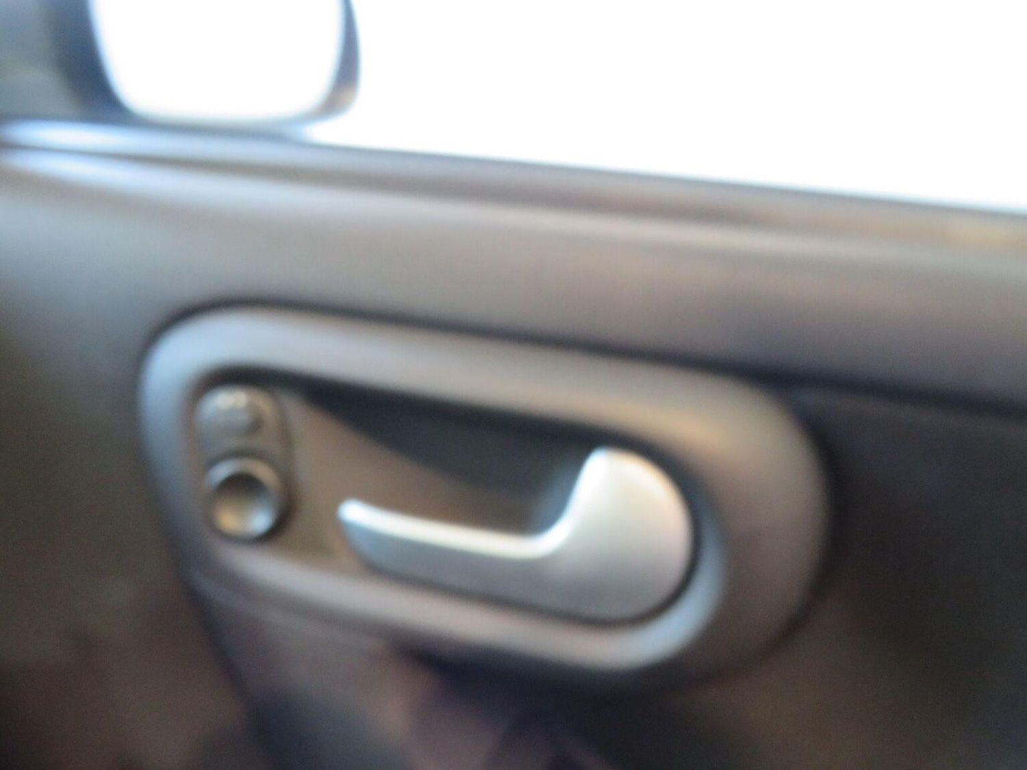 Used Vauxhall Corsa 2004 for sale - 76605801: Photo 17