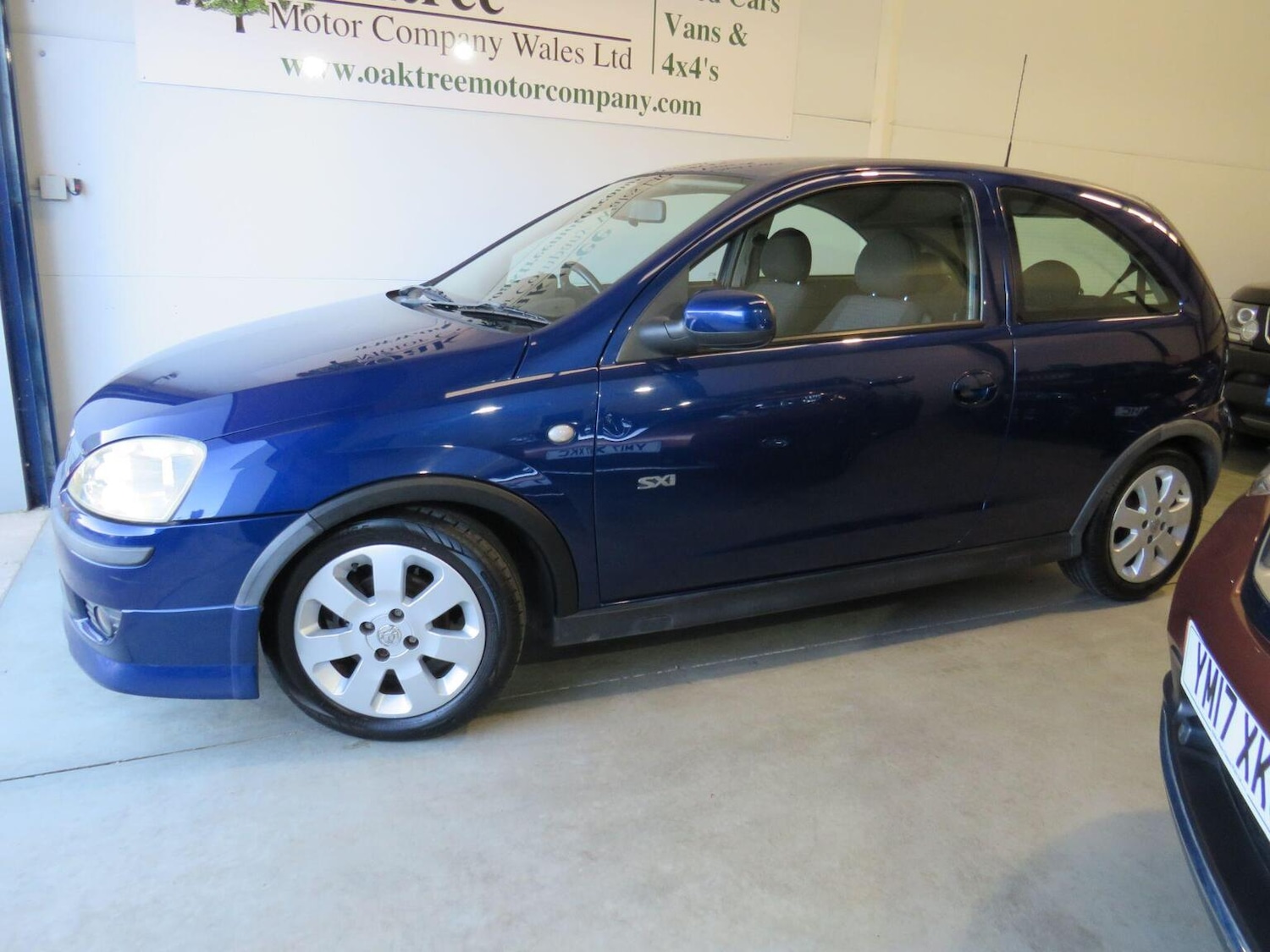 Used Vauxhall Corsa 2004 for sale - 76605801: Photo 2