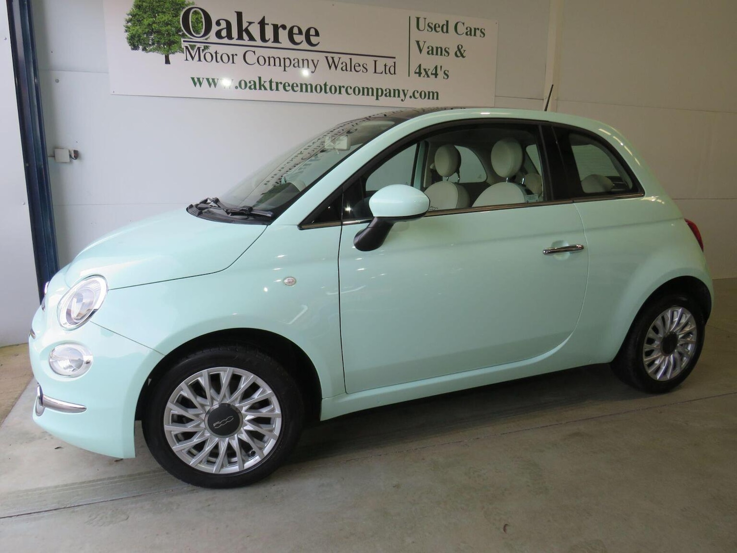 Used Fiat 500 2017 for sale - 76863909: Photo 3