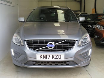 Used Volvo XC60 2017 for sale - 76334739: Photo