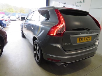 Used Volvo XC60 2017 for sale - 76334739: Photo