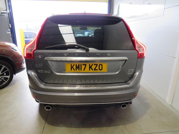 Used Volvo XC60 2017 for sale - 76334739: Photo 5