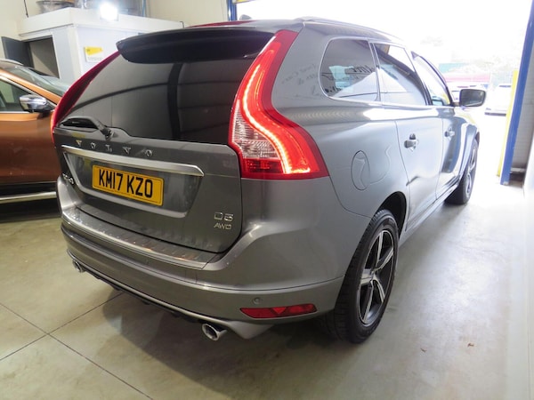 Used Volvo XC60 2017 for sale - 76334739: Photo 6
