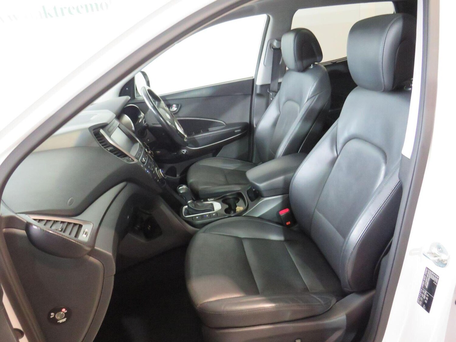 Used Hyundai Santa Fe 2016 for sale - 77851394: Photo 13