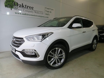 Used Hyundai Santa Fe 2016 for sale - 77851394: Photo