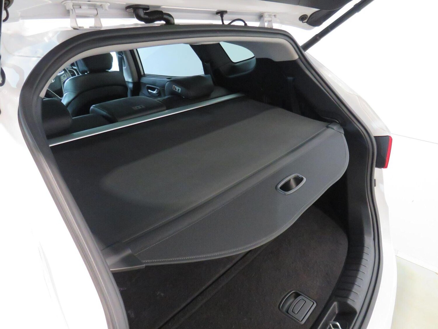 Used Hyundai Santa Fe 2016 for sale - 77851394: Photo 24