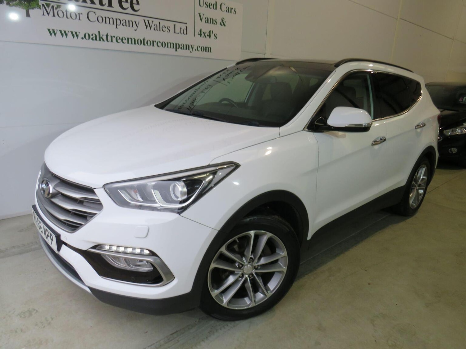 Used Hyundai Santa Fe 2016 for sale - 77851394: Photo 41