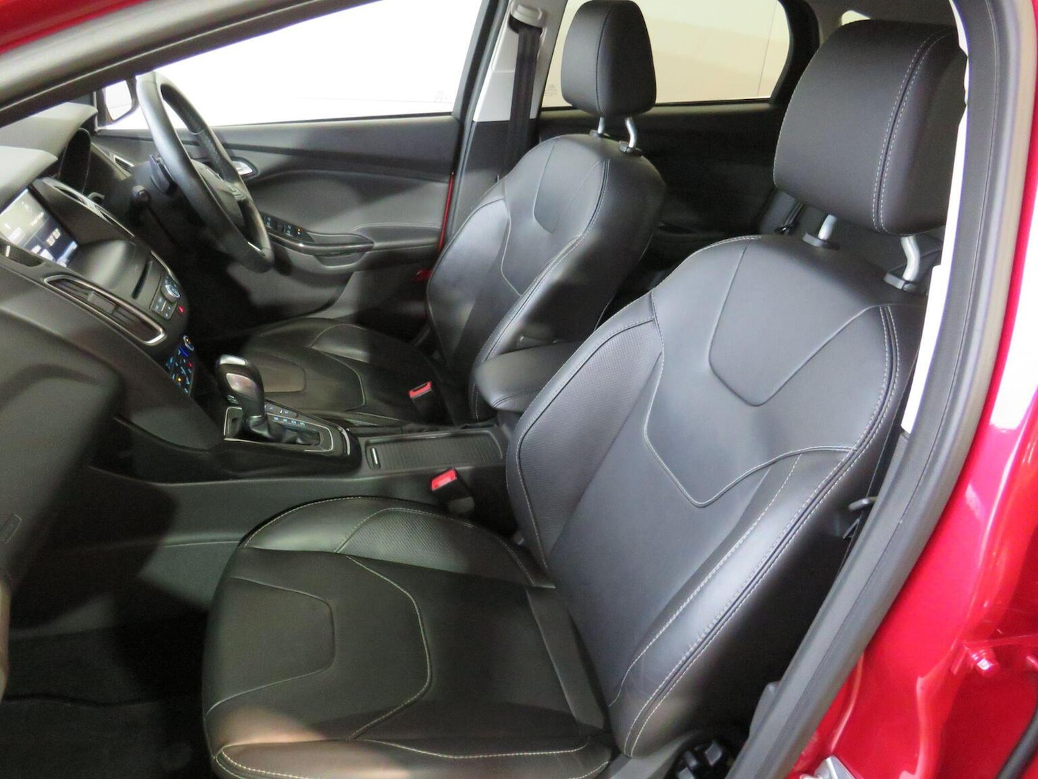 Used Ford Focus 2016 for sale - 76497540: Photo 15