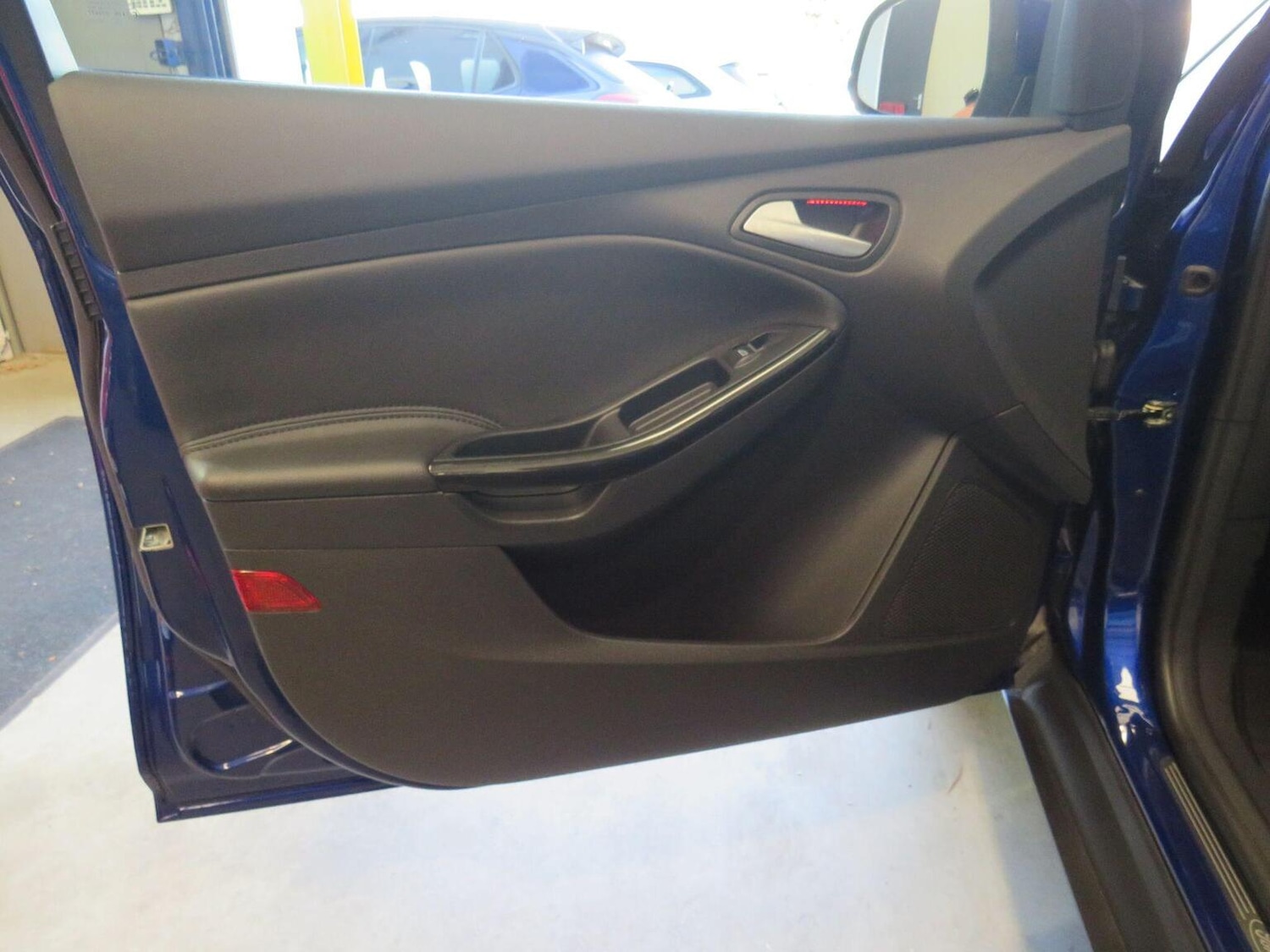 Used Ford Focus 2015 for sale - 76107282: Photo 11