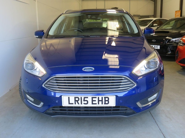 Used Ford Focus 2015 for sale - 76107282: Photo 2