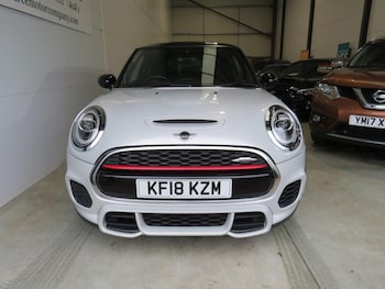 Used MINI Hatch 2018 for sale - 76497481: Photo