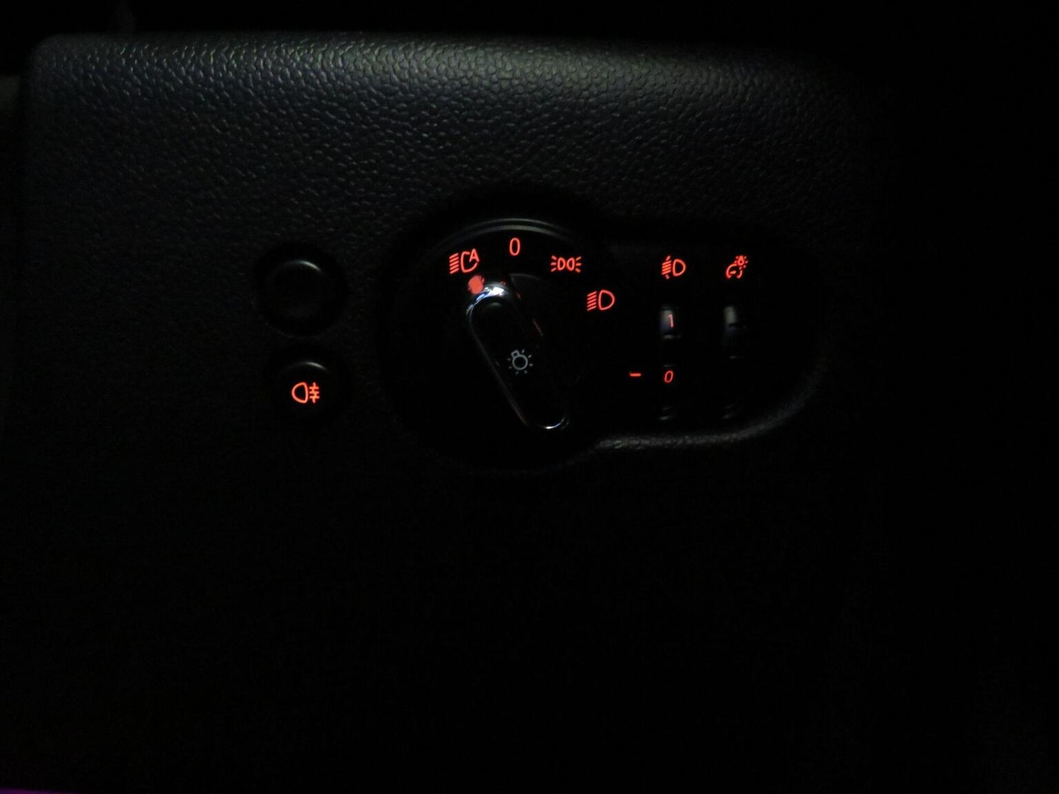 Used MINI Hatch 2018 for sale - 76497481: Photo 35