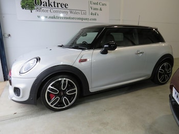 Used MINI Hatch 2018 for sale - 76497481: Photo