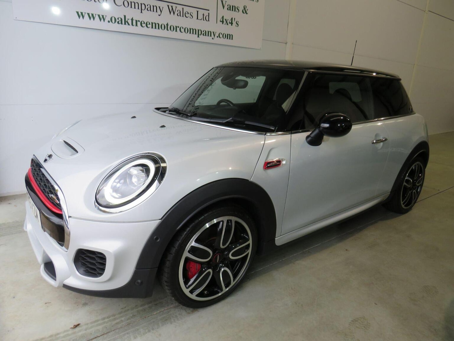 Used MINI Hatch 2018 for sale - 76497481: Photo 42