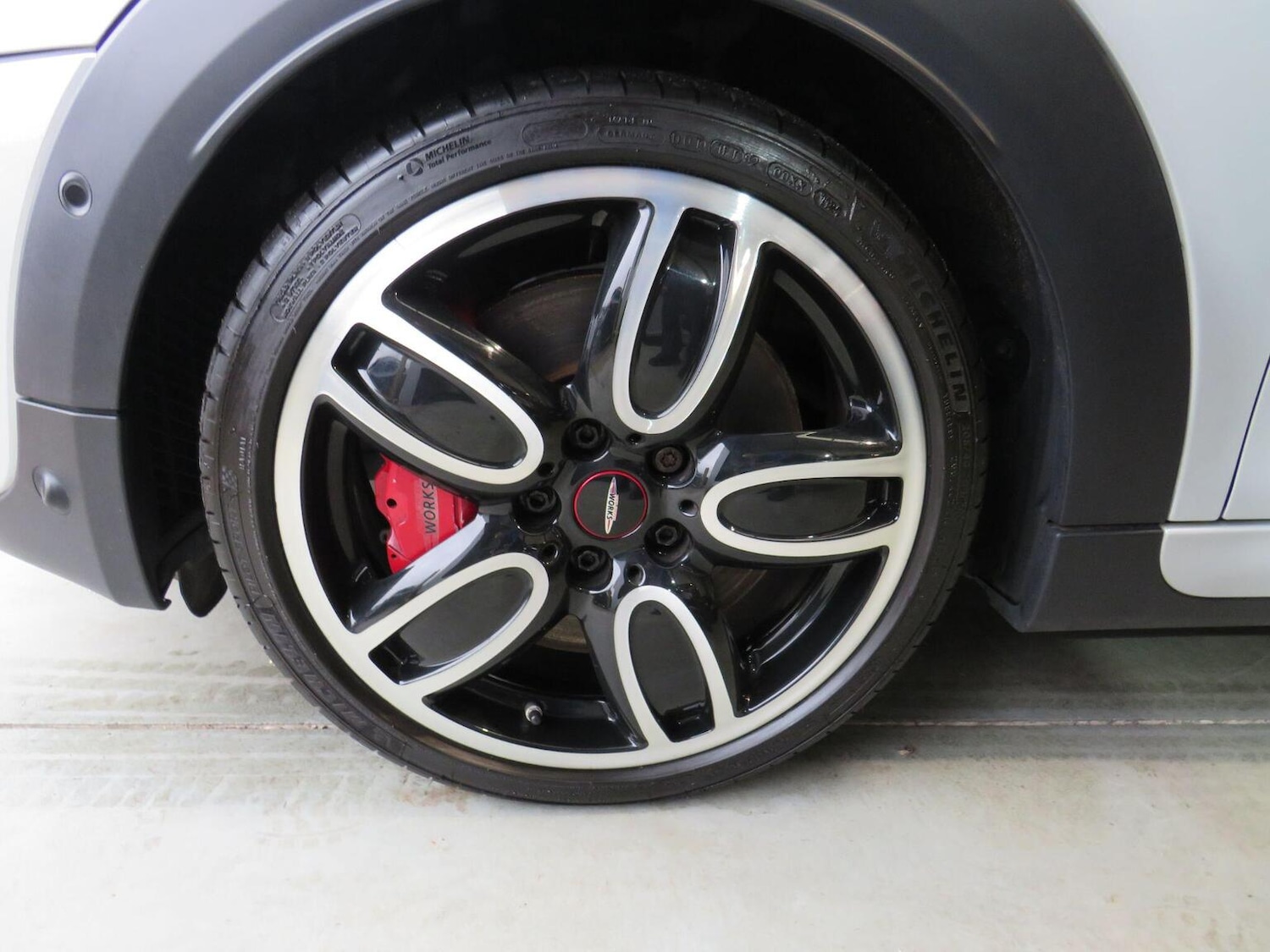 Used MINI Hatch 2018 for sale - 76497481: Photo 9