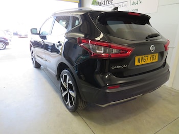 Used Nissan Qashqai 2017 for sale - 78332204: Photo