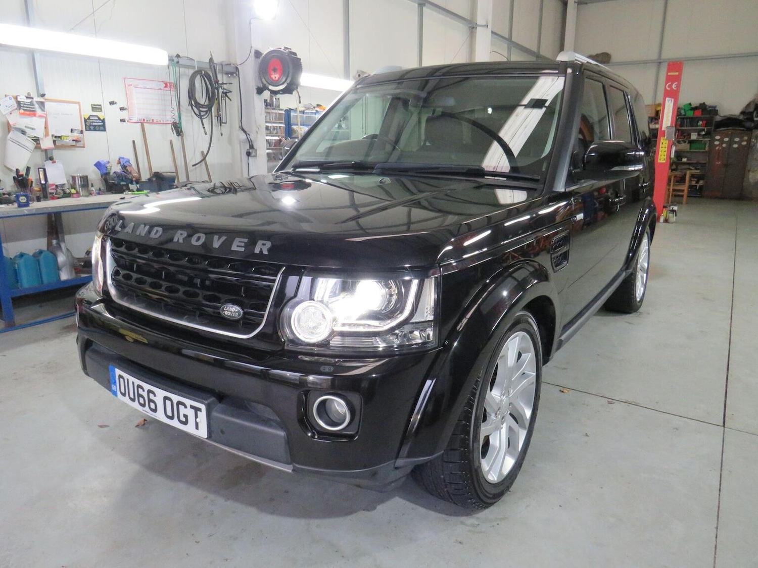 Used Land Rover Discovery 4 2016 for sale - 76651327: Photo 59