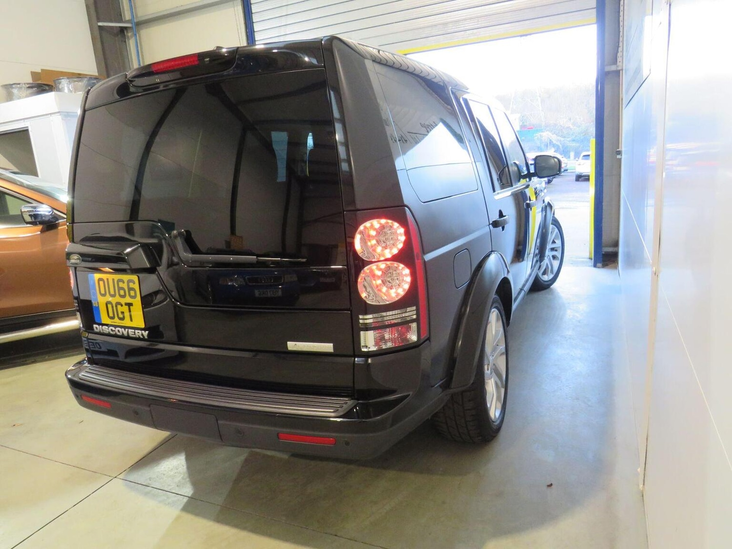 Used Land Rover Discovery 4 2016 for sale - 76651327: Photo 6