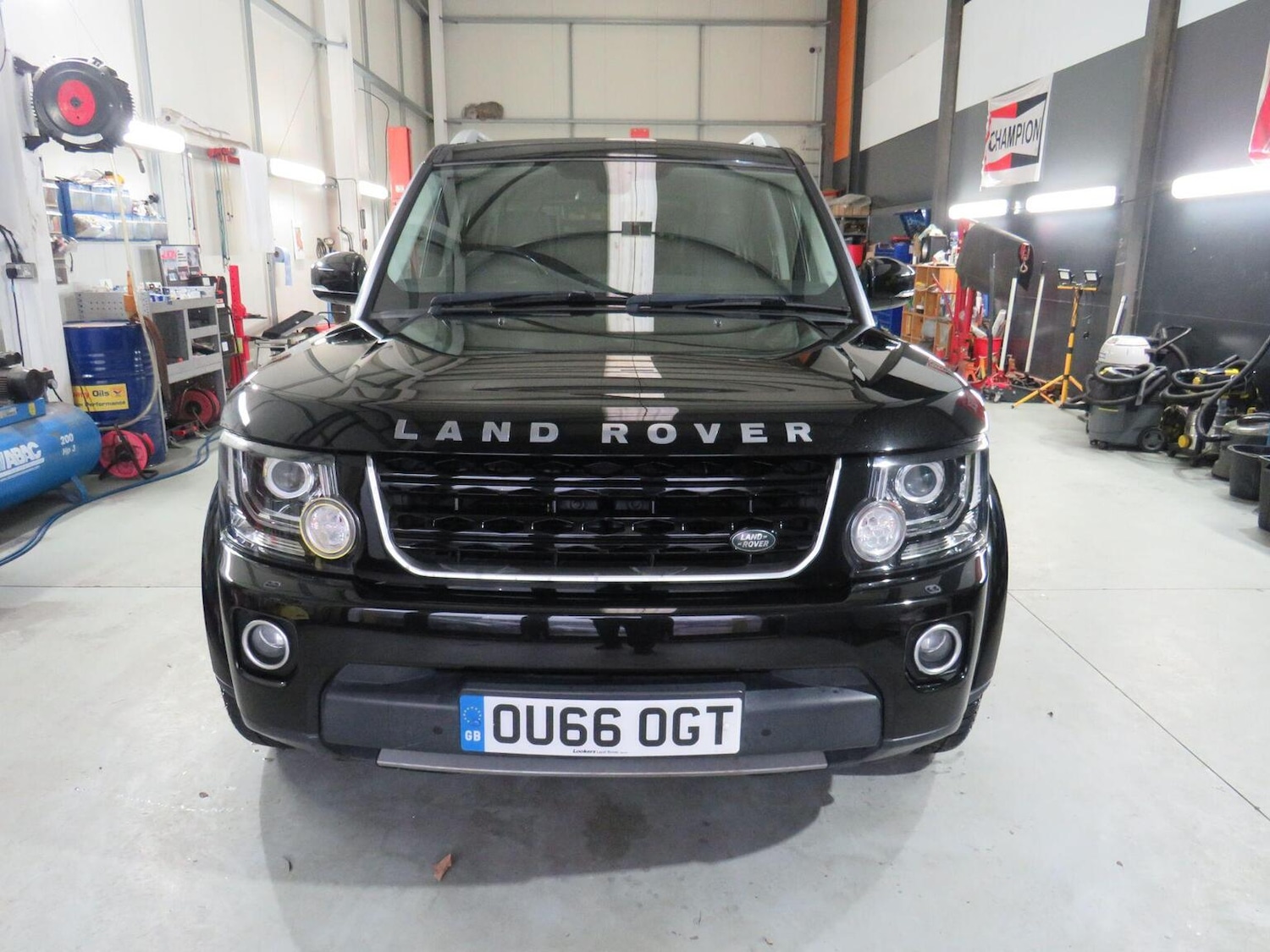Used Land Rover Discovery 4 2016 for sale - 76651327: Photo 9