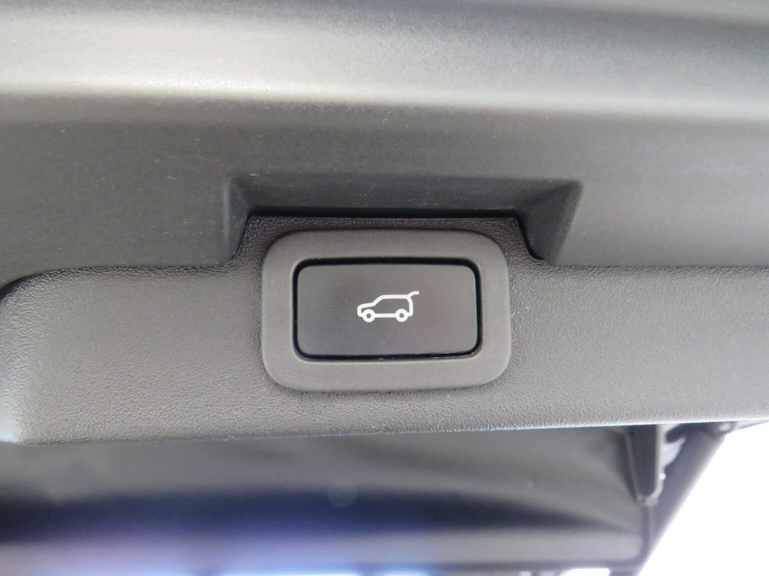 Used Land Rover Discovery 2017 for sale - 76794019: Photo 18