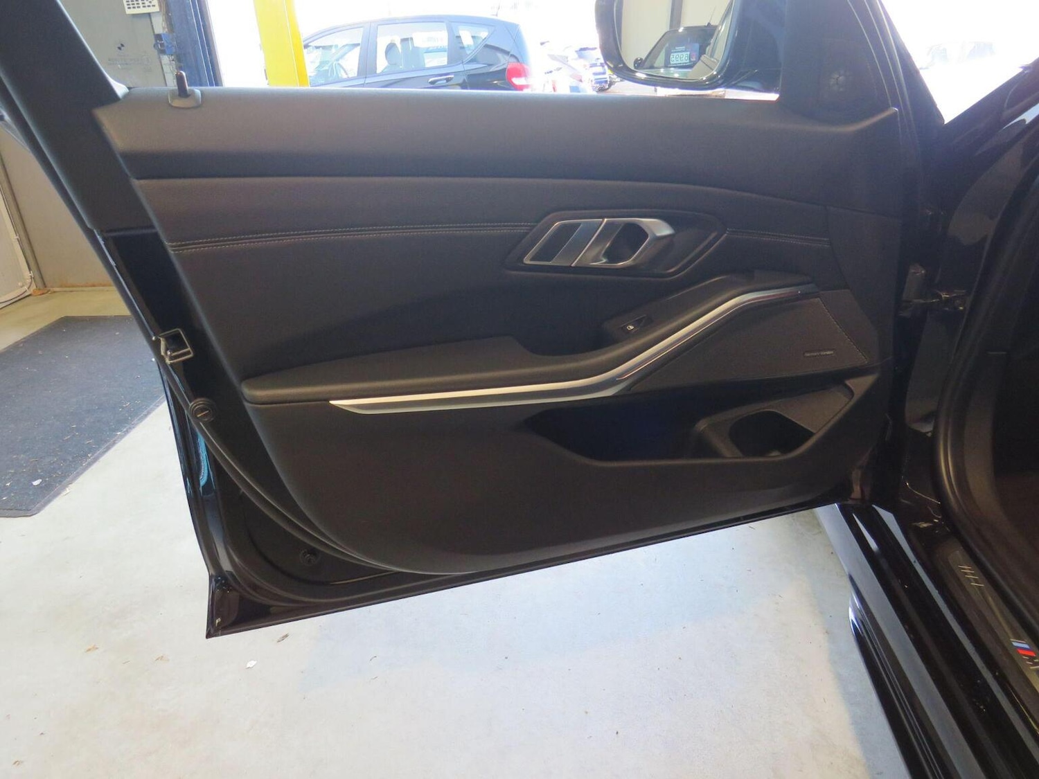 Used BMW 3 Series 2019 for sale - 77938210: Photo 19