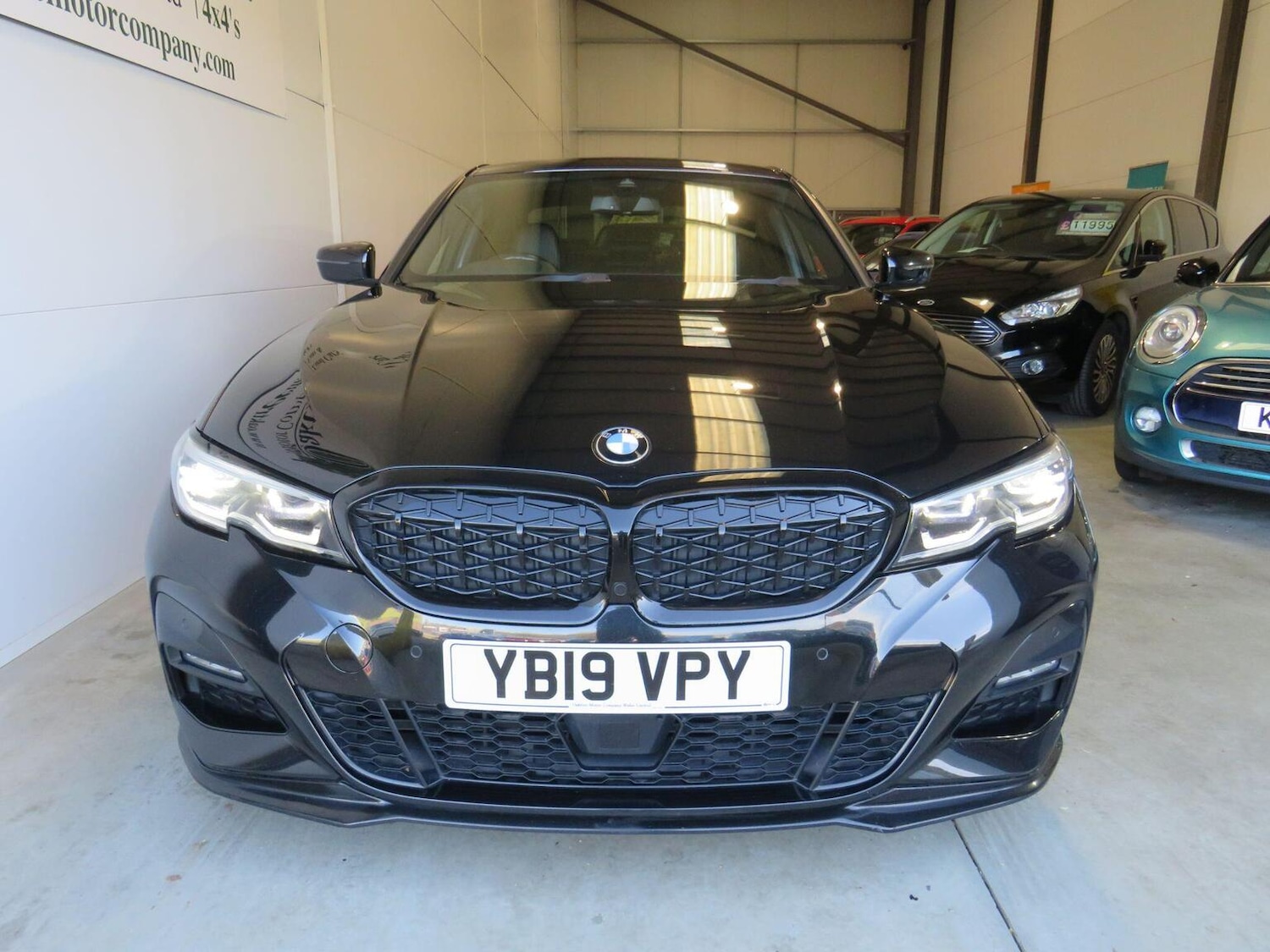 Used BMW 3 Series 2019 for sale - 77938210: Photo 2