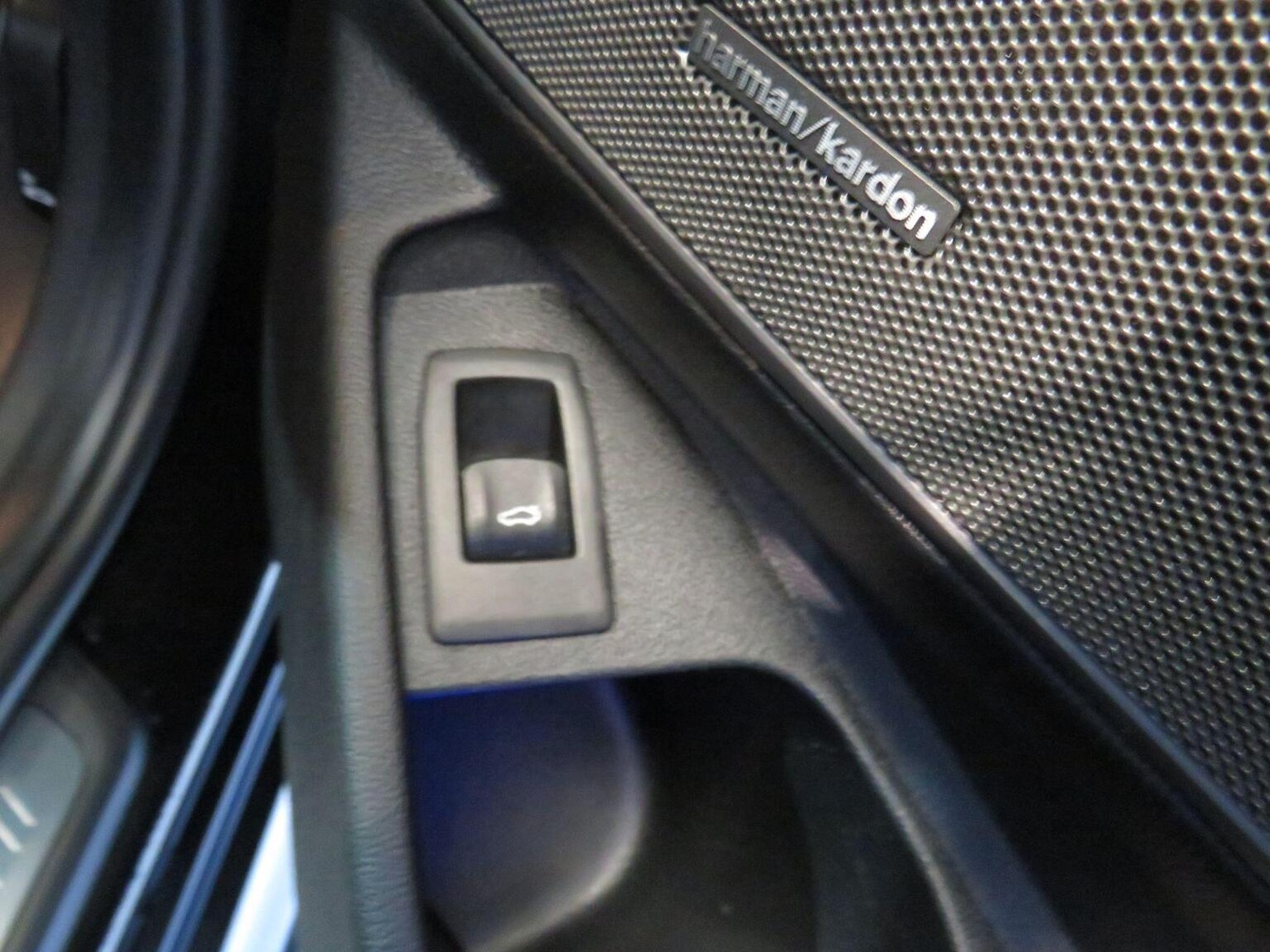 Used BMW 3 Series 2019 for sale - 77938210: Photo 29