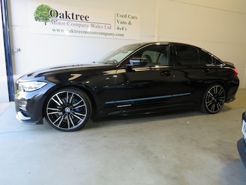 Used BMW 3 Series 2019 for sale - 77938210: Photo