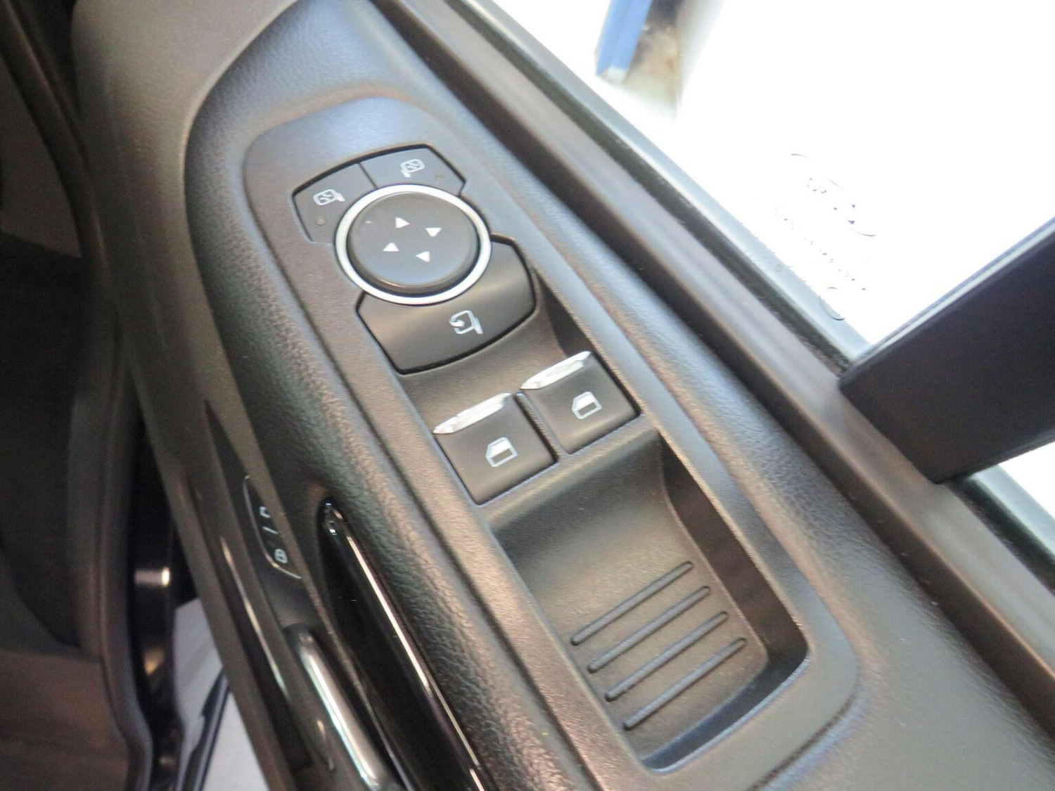 Used Ford Tourneo Custom 2021 for sale - 78112106: Photo 25