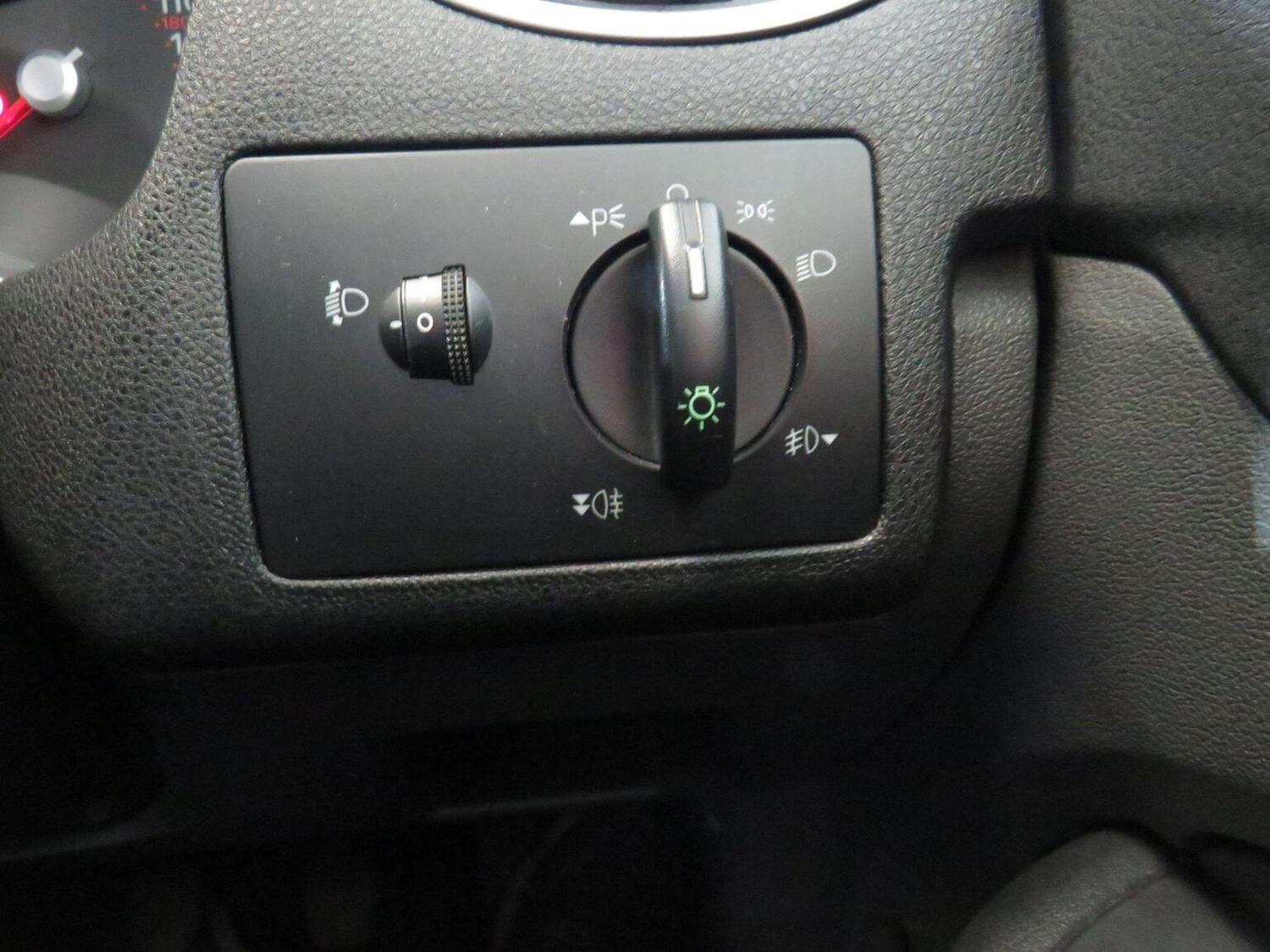 Used Ford Focus 2007 for sale - 77342660: Photo 19