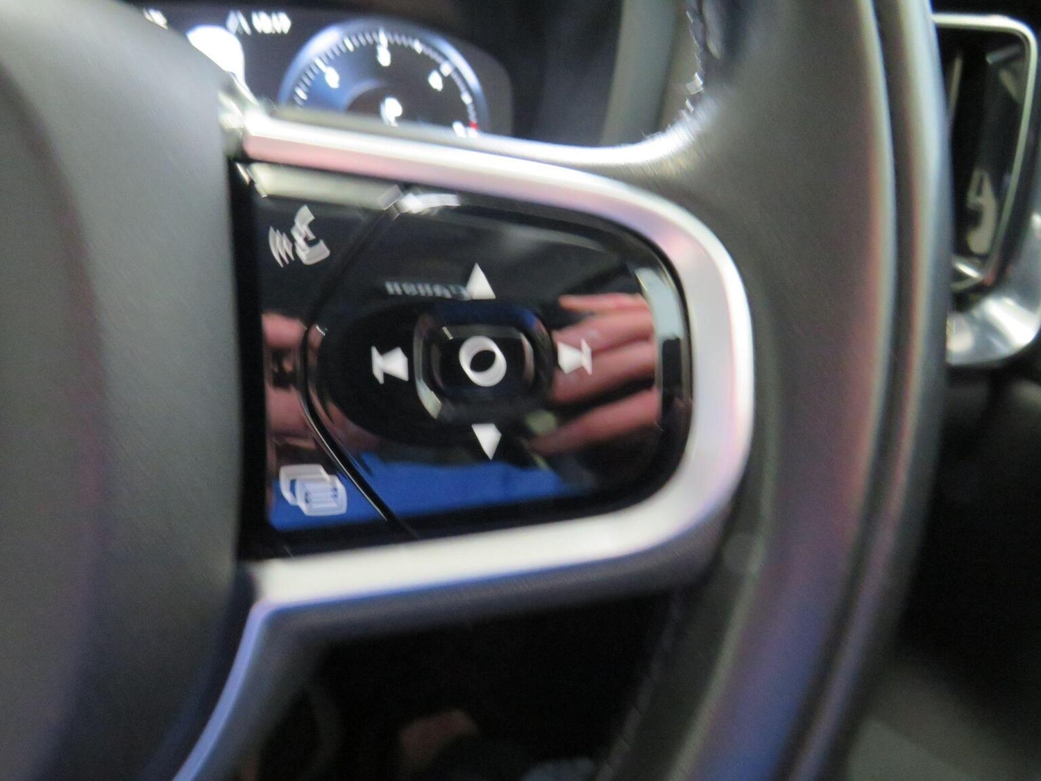 Used Volvo V60 2019 for sale - 76794017: Photo 25