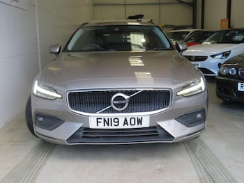 Used Volvo V60 2019 for sale - 76794017: Photo