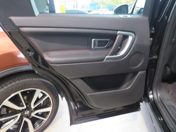 Used Land Rover Discovery Sport 2017 for sale - 76324756: Photo 15