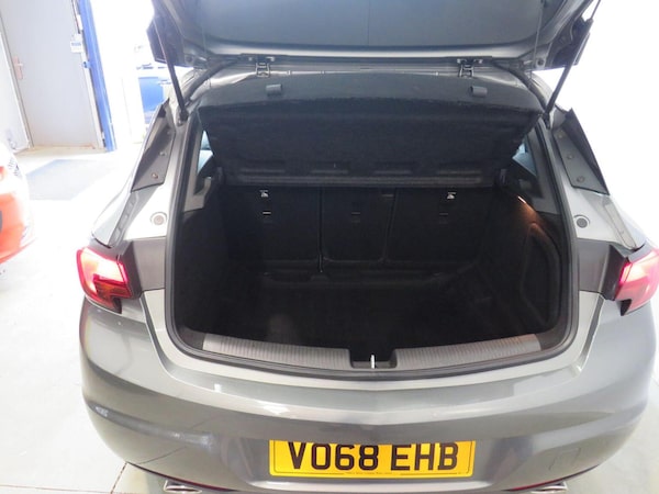 Used Vauxhall Astra 2018 for sale - 76149357: Photo 16