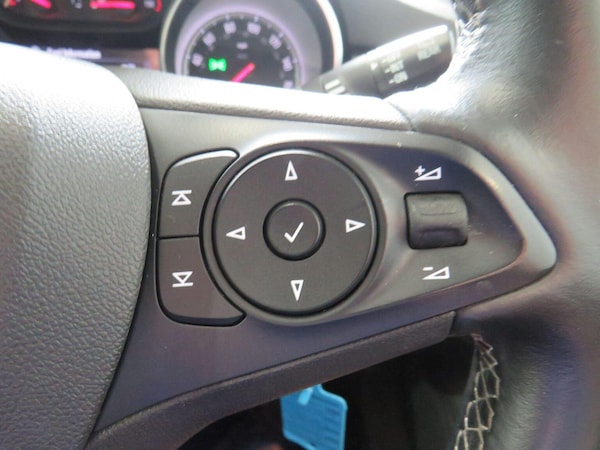 Used Vauxhall Astra 2018 for sale - 76149357: Photo 26