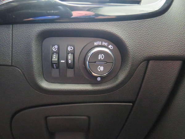 Used Vauxhall Astra 2018 for sale - 76149357: Photo 27