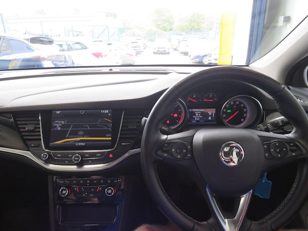 Used Vauxhall Astra 2018 for sale - 76149357: Photo 28