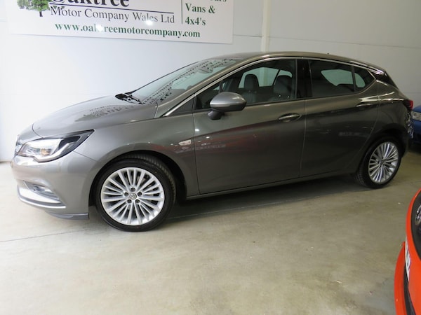 Used Vauxhall Astra 2018 for sale - 76149357: Photo 3