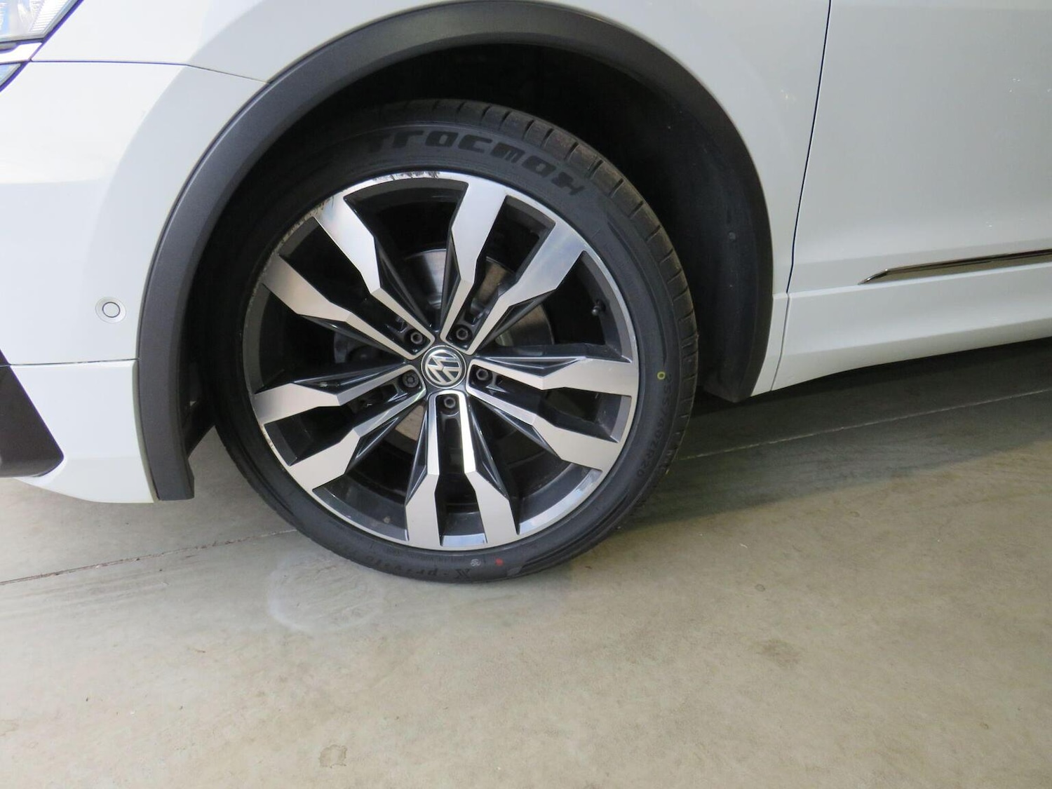 Used Volkswagen Tiguan 2019 for sale - 78064159: Photo 10