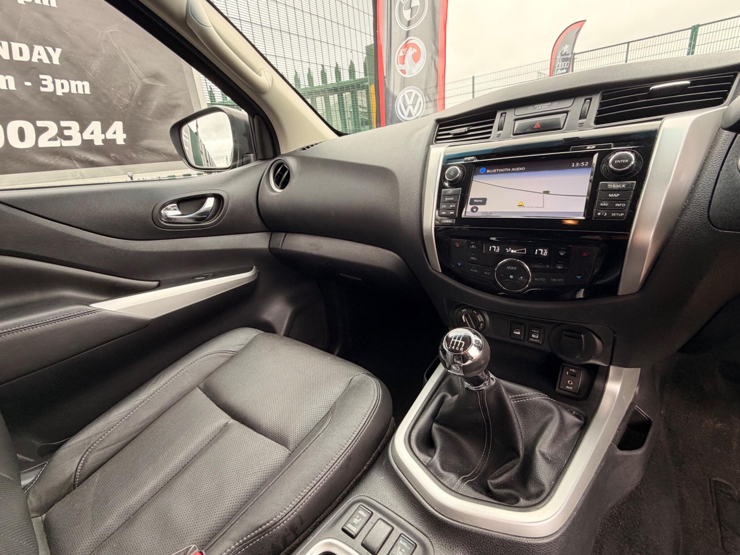 Used Nissan Navara 2018 for sale - 78058606: Photo 25