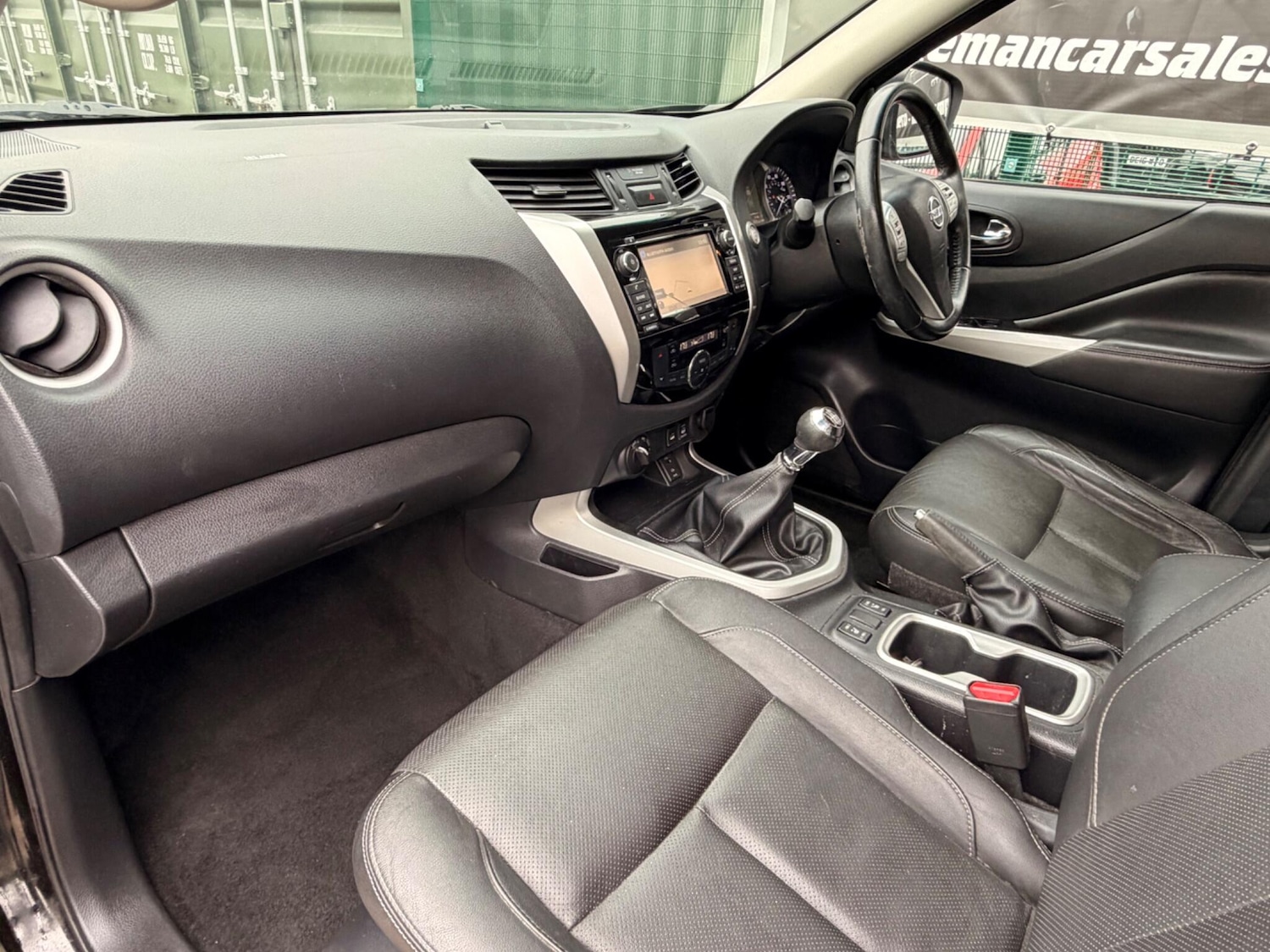 Used Nissan Navara 2018 for sale - 78058606: Photo 27