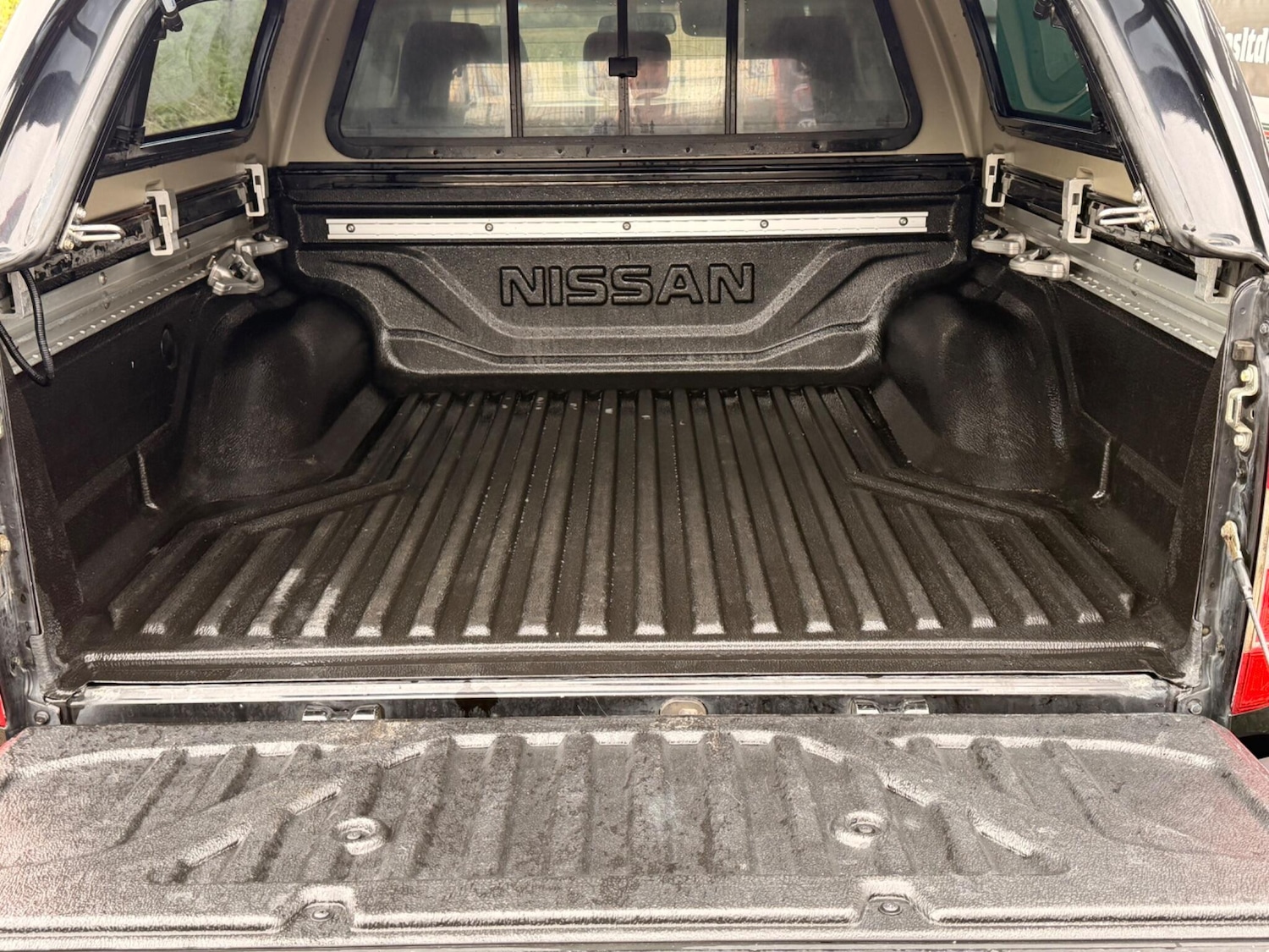 Used Nissan Navara 2018 for sale - 78058606: Photo 30